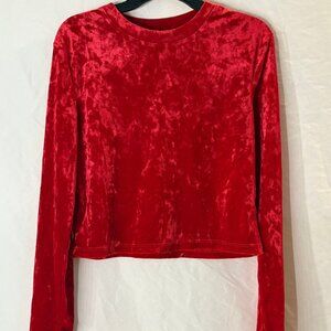 RED CRUSHED VELVET CROPPED TOP